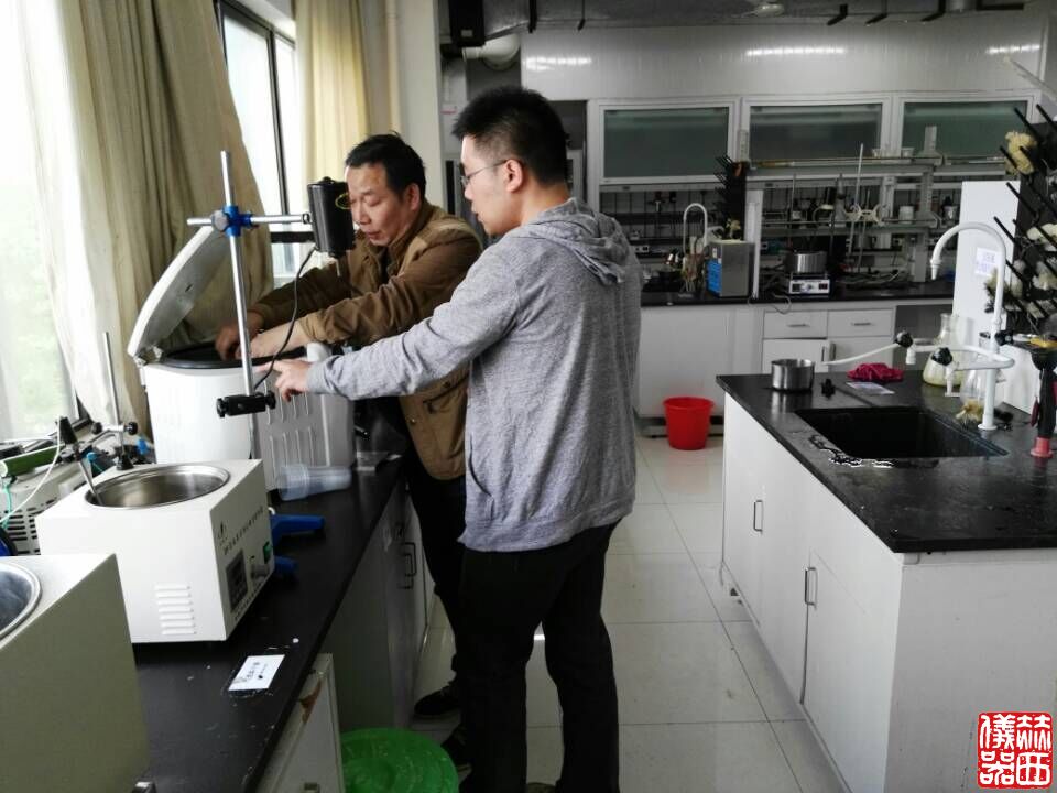 大学实验室离心机调试回访